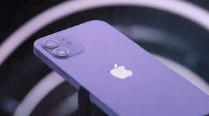 ايفون 13 المدهش يستحق الانتظار حيث يأتي الهاتف بـ4 اصدارات مختلفة، ومن ابرز مميزات iphone13 أنه يأتي بتصميم سميك بخلاف سلسلة ايفون 12 من الإصدار السابق. Ø£Ø¨Ù„ ØªØ¹Ù„Ù† Ø¹Ù† Ø¢ÙŠÙÙˆÙ† 12 Ø§Ù„Ø¨Ù†ÙØ³Ø¬ÙŠ Ø§Ù„Ù…ÙˆØ§ØµÙØ§Øª ÙˆØ§Ù„Ø£Ø³Ø¹Ø§Ø±