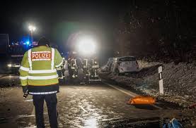 Immer dort, wo sie uns brauchen: Ein Schwerer Unfall Hat Sich Auf Der K1000 Zwischen Ehingen Und Hildrizhausen Ereignet Stuttgarter Nachrichten