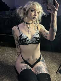 OnlyFans model sinkiity - pornpic.com