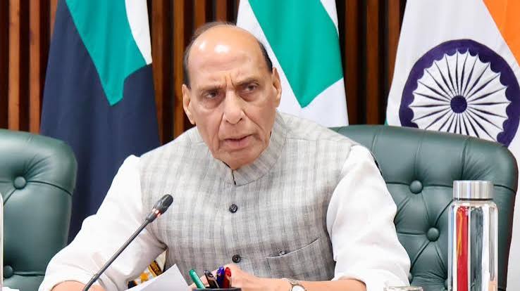 Sco:'राजनाथ सिंह ने पाकिस्तान को क्लीन चिट दी', कांग्रेस ने रक्षा मंत्री के बयान को क्यों बताया देश-विरोधी? - Congress Accuses Rajnath Singh Of Giving Clean Chit To ...