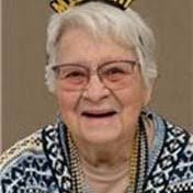 Bobbie Olson's Instagram, Twitter & Facebook