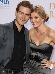 Is she married or dating a new boyfriend? Nina Bott Der Ex Gzsz Star Ist Wieder Schwanger Intouch