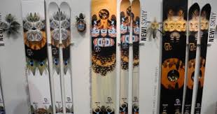 Capita Birds Of A Feather 2021 2021 Winter Snowboard Gear Preview Sneak Peak Ski Season Snowboarding Gear Ski Gear