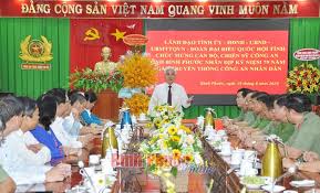 Cục truyền thông công an nhân dân. Lanh Ä'áº¡o Tá»‰nh Thanh Chuc Má»«ng Ngay Truyá»n Thá»'ng Cong An Nhan Dan