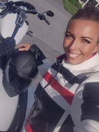 Trent Kerr's Instagram, Twitter & Facebook