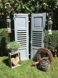 Klappladen Aus Holz In Hellgrau 2 Stuck In Hessen Lorsch Mit Bildern Garten Deko Garten Garten Deko Ideen