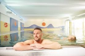 Das seebad starnberg freut sich auf ihren besuch! Hallenbad Sauna Kamptal Wagram Tullner Donauraum