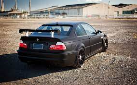 All six throttles were operated from a single shaft, each in its own throttle body right at the. Herunterladen Hintergrundbild Bmw M3 4k Matt Schwarz E46 Strassen Deutsche Autos Tuning Schwarz M3 Bmw Fur Desktop Kostenlos Hintergrundbilder Fur Ihren Desktop Kostenlos