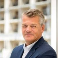 2700+ "Minder" profiles