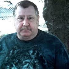 Roy Sneed's Instagram, Twitter & Facebook