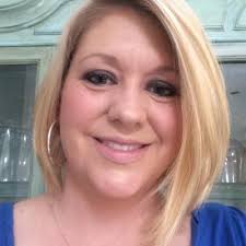 Kandice Edwards's Instagram, Twitter & Facebook