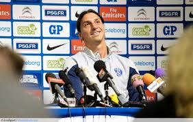 C'est vraiment ce que je ressens par rapport à la prestation de mes joueurs… depuis qu'on a commencé ensemble cette aventure, ils ont. Photos Foot Zlatan Ibrahimovic 26 07 2013 Conference De Presse Paris Saint Germain Goteborg