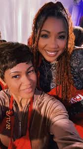 Kimbe (@kimbehair1) • Foto e video di Instagram