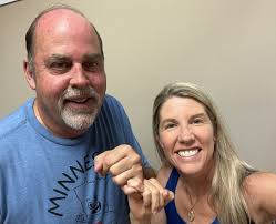 Pinky Swear talks with Total Country BOB-FM