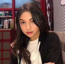 Story artiss 3 weeks ago. Dari Jendela Smp Sinetron Sctv 2020 Lifeloenet Film