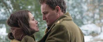 Keira knightley, alexander skarsgård and jason clarke star in #theaftermath — now available on. Kritik Zu Niemandsland The Aftermath Epd Film