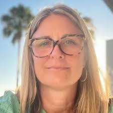 Aspen Baker's Instagram, Twitter & Facebook