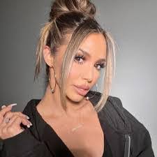 Leah Mckittrick's Instagram, Twitter & Facebook