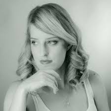 Rebekah Nixon's Instagram, Twitter & Facebook