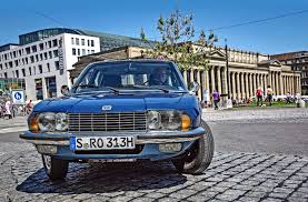 L'année de son retrait le second modèle de la marque à moteur rotatif fut présenté. Der Nsu Ro 80 Wird 50 Jahre Alt Baden Wurttembergs Fortschrittlichstes Auto Baden Wurttemberg Stuttgarter Zeitung