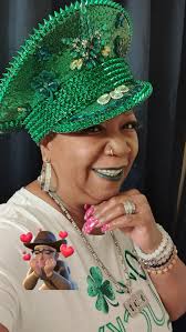 Introduction and greetings in the Hat Lovers group