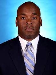 Tennessee hires Charlton Warren as defensive backs coach; Willie Martinez  out