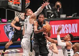 Kevin durant (giannis antetokounmpo gains possession). Brooklyn Nets 125 Milwaukee Bucks 86 Score Of Game 2 Playoffs
