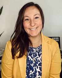 Christina Ritchie's Instagram, Twitter & Facebook