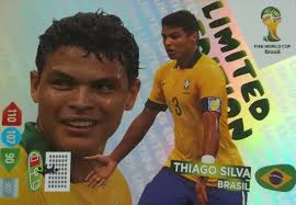 1 júlio césar 2 maicon 3 lúcio (csk) 4 juan 5 felipe melo 6 michel bastos 7 elano 8 gilberto silva 9 luís fabiano 10 kaká 11 robinho 12 gomes 13 dani alves 14 luisão 15 thiago silva 16 gilberto 17 josué 18 ramires 19 júlio baptista 20 kléberson 21 nilmar 22 doni 23 grafite szövetségi kapitány: Thiago Silva Adrenalyn Xl Brazil 2014 Card Le Ts