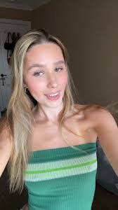 Lilly Cassidy's Instagram, Twitter & Facebook