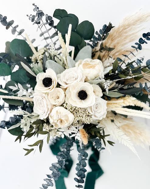 Black and White Anemone + Peony Dried Floral Bouquet/ Bride and Bridesmaids/ Dried Flower Bouquet/ Wedding Flowers - Etsy Canada