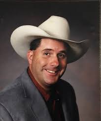 Alan Naumann's Instagram, Twitter & Facebook