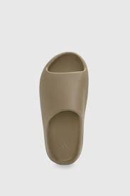 Aug 11, 2020 · custom bone yeezy slides. Wood Wood Yeezy Slide Core