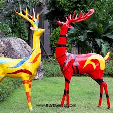 Découvrez toutes les idées déco pour votre jardin et toutes les astuces et conseils pour le jardinage grâce à l'équipe déco.fr ! Popular New Design Garden Decoration Colorful Elk Fiberglass Statue Fsc 018 China Garden Sculpture And Home Decoration Price Made In China Com