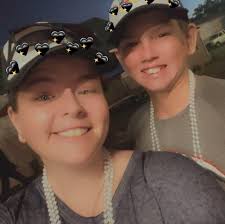 Isabel wanting the back brace for her husband, I found it DM me