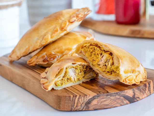 empanada de pollo