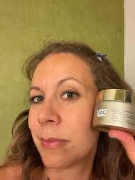 RETINOL CORREXION® Line Smoothing Max Hydration