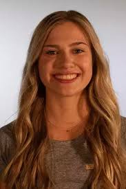 Lauren Mallow's Instagram, Twitter & Facebook