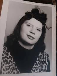 Faye Barr loved playing cards and spending time at her daughter's flower  farm