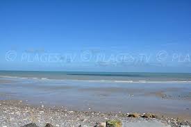 Très belle vue sur la partie ouest de sanary. Plage De Sable A Proximite De Dieppe Plage Plage Naturiste Galets Plage