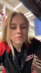 Evan Estes's Instagram, Twitter & Facebook