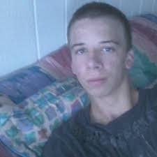 Dustin Beckwith's Instagram, Twitter & Facebook