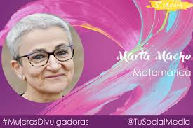 Lydia Gil (@TuSocialMedia)