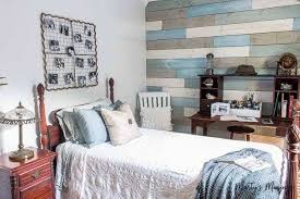 Looking for a diy beach accessory for your bedroom? Inexpensive Diy Beach Decor Ideas And Small Bedroom Reveal Marty S Musings