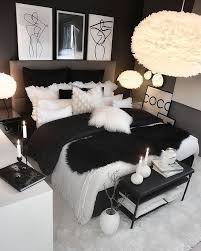 A R I E L In 2020 Master Bedrooms Decor Room Ideas Bedroom Room Decor Bedroom