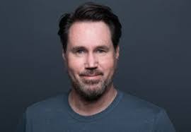 Adam Molla's Instagram, Twitter & Facebook