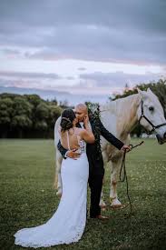 Sunset ranch is an exclusive 30 acre estate on the north shore of oahu, with views of the en. Sunset Ranch Oahu Hawaii Wedding Anela Benavides
