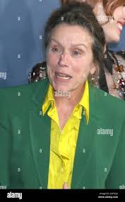 Samuel Fleet's Instagram, Twitter & Facebook