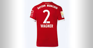 So sieht das trikot jetzt aus. Direkt Aus Fc Bayern Gegen Bvb Das Trikot Von Wagner