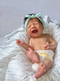 Dan merengek ketika tidur dimalam hari. 6 Alasan Anak Menangis Tengah Malam Tanpa Sebab Parenting Fimela Com